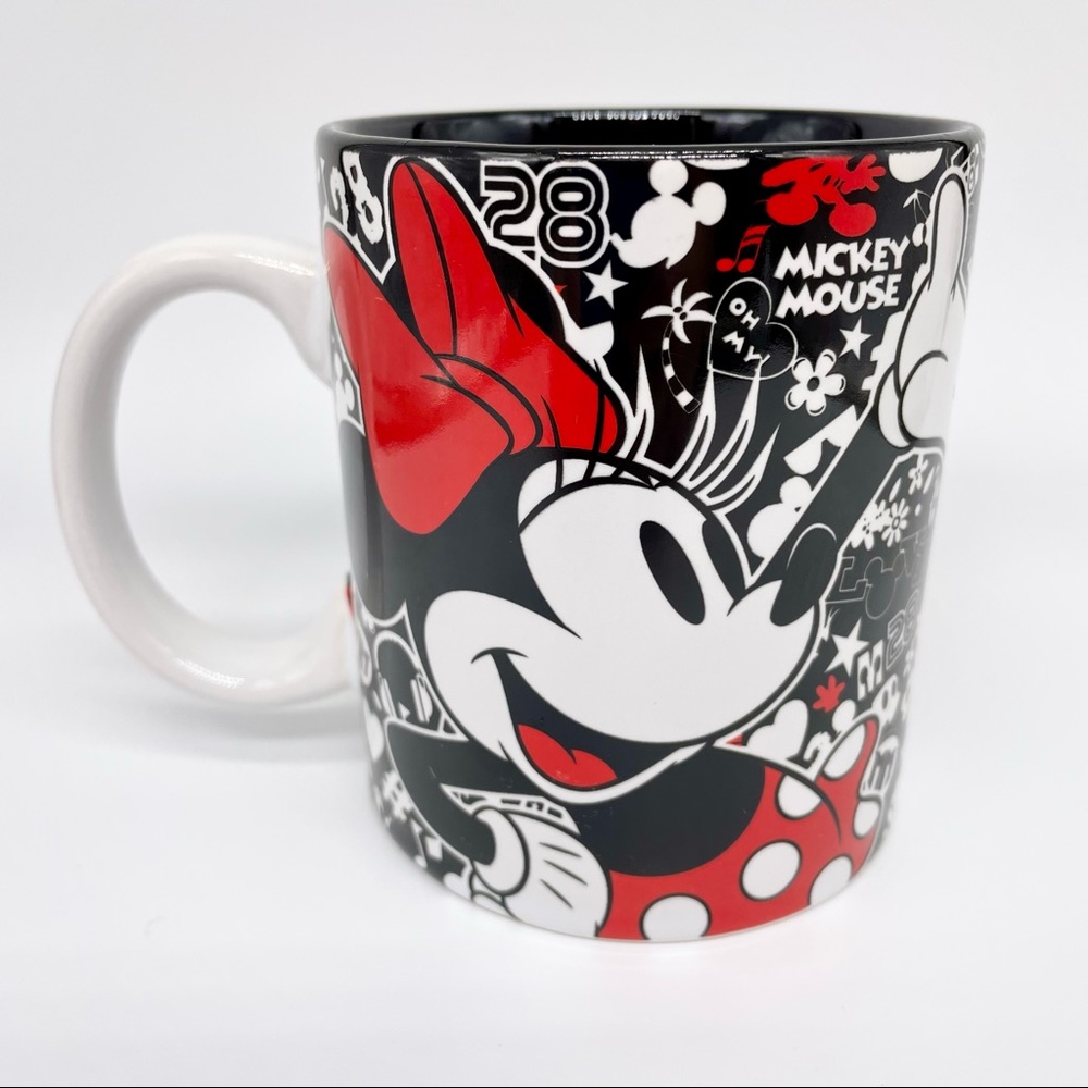 Disney Mickey and Minnie Mouse Coffee Mug Tea Cup by Jerry Leigh Black Red White